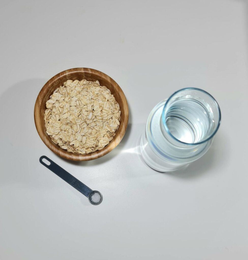 Ingredients for homemade oat milk