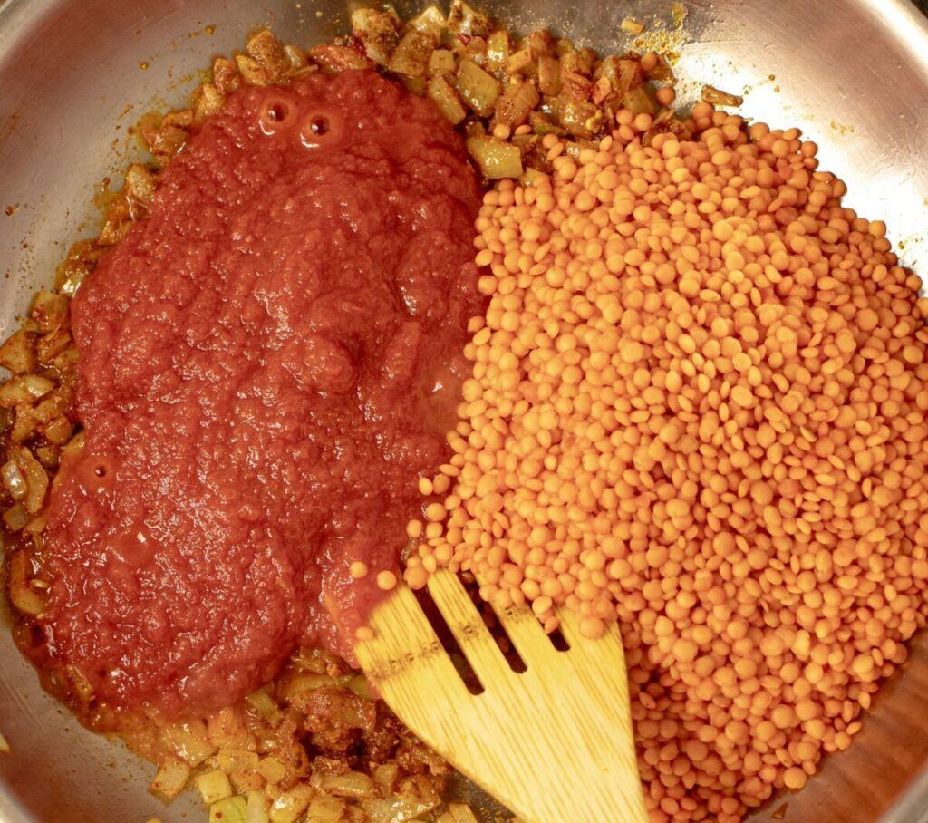 making red lentil dahl recipe