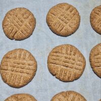 3-ingredient peanut butter cookies