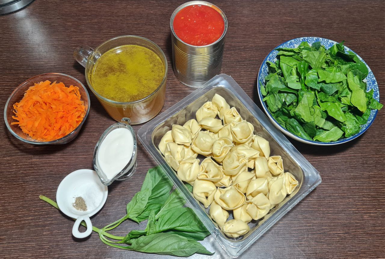 ingredients vegan tortellini soup