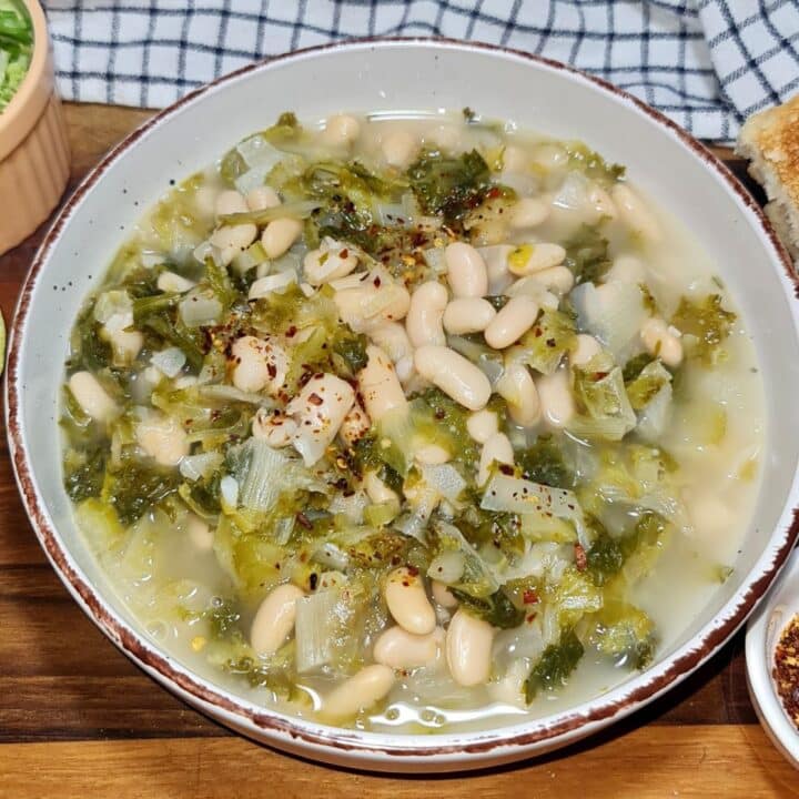 escarole bean soup recipe