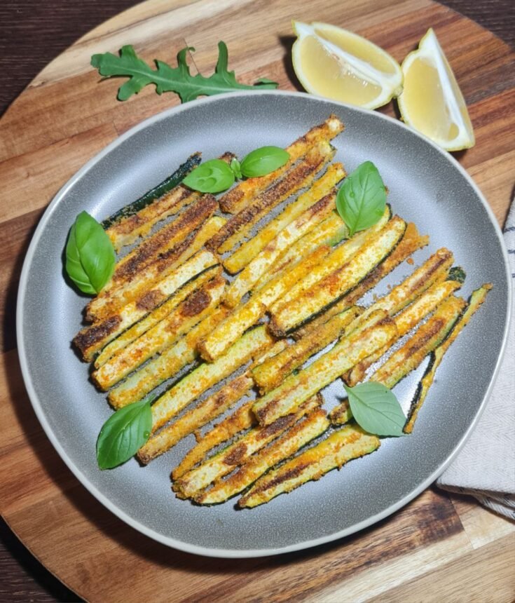 vegan zucchini sticks with lemon