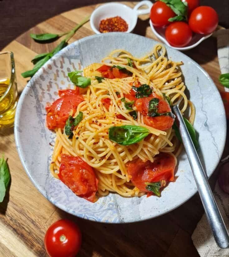 pasta with cherry tomatoes plate