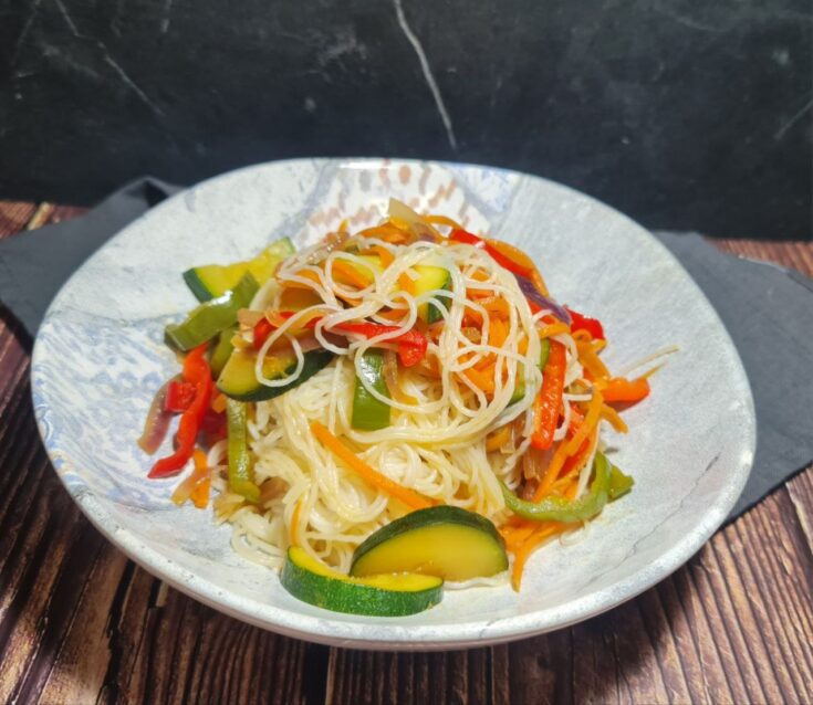 rice noodles with vegetables